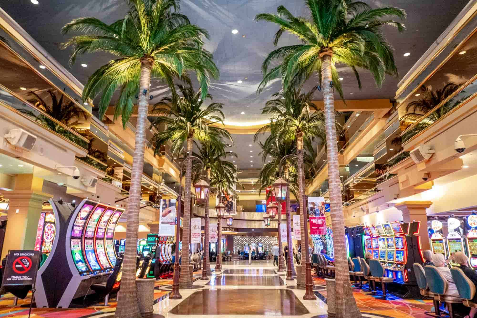 Jackpot Fısıltıları: Slotlarda Şansın Kapılarını Aç