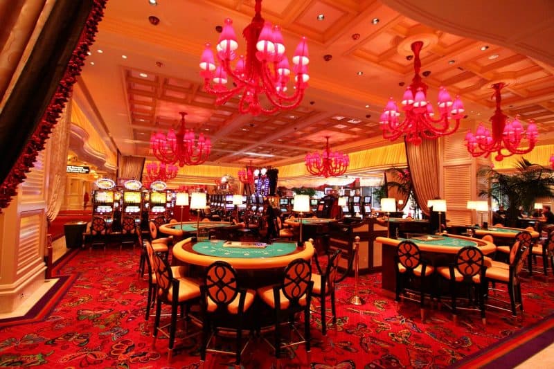 Slot Makinesi Stratejileri: Tek Bir Dönüşle Zafere Ulaşmak
